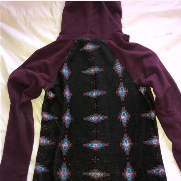 Burgundy hoodie - Picture 3 of 3